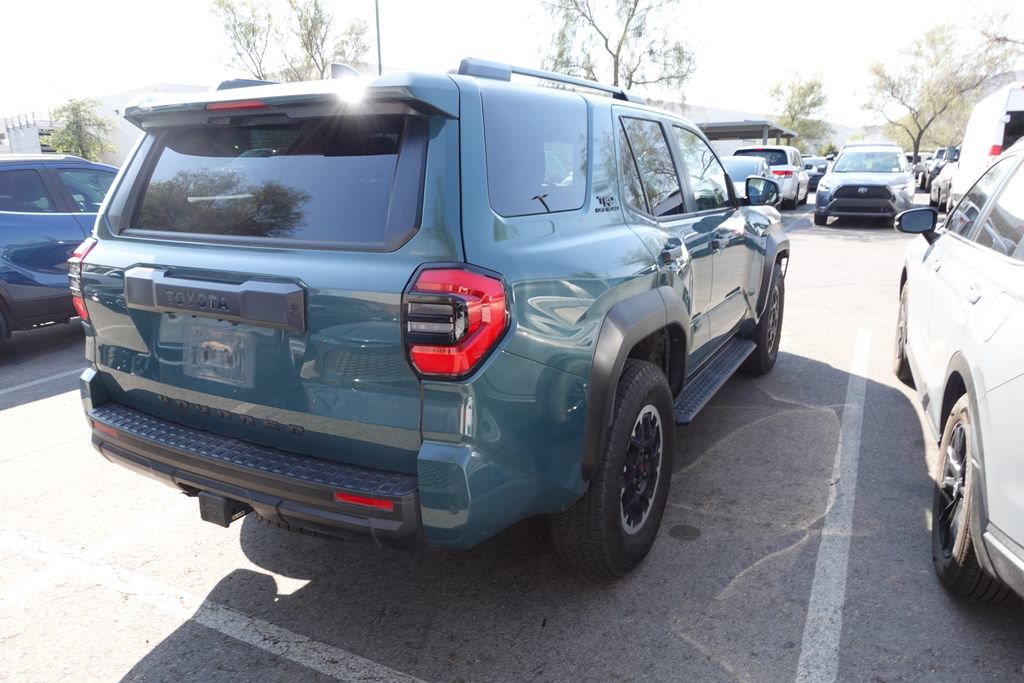 Certified 2025 Toyota 4Runner TRD Off-Road Premium AWD/4WD image 3
