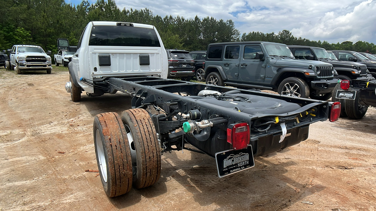 New 2025 RAM 5500 Tradesman image 9