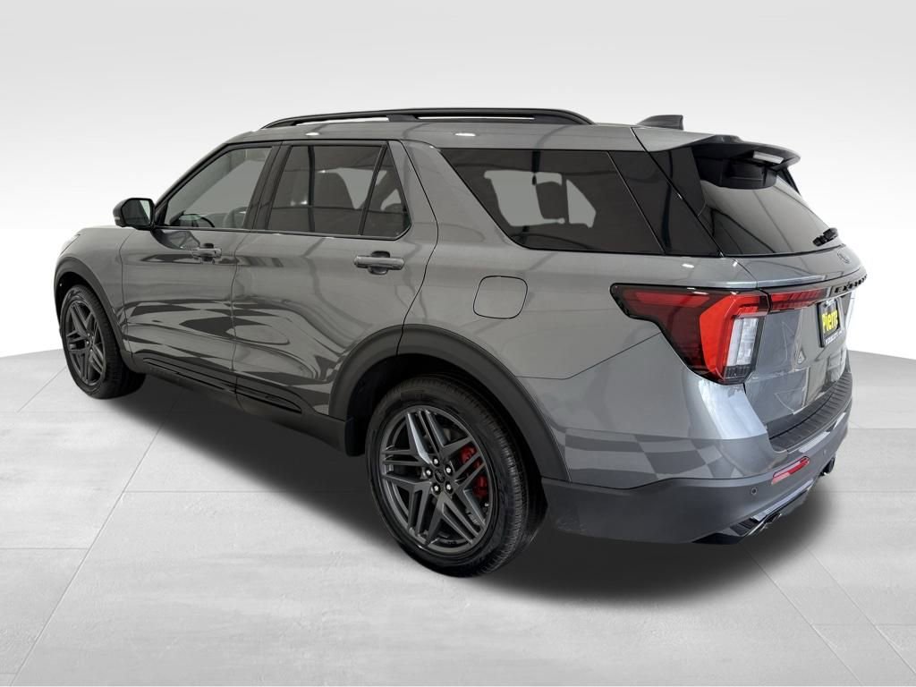 New 2026 Ford Explorer ST w/ Sun And Sound Package image 5