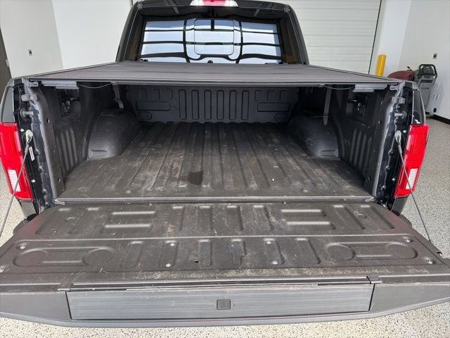 Used 2018 Ford F150 Platinum w/ Equipment Group 701A Luxury image 31