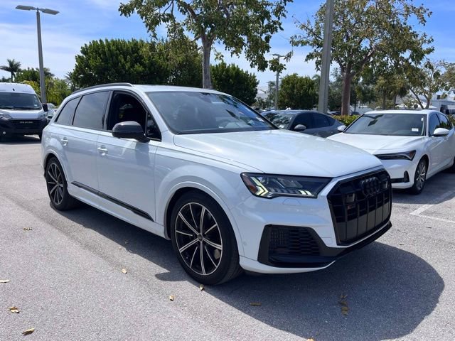 Used 2023 Audi SQ7 Prestige AWD/4WD image 1