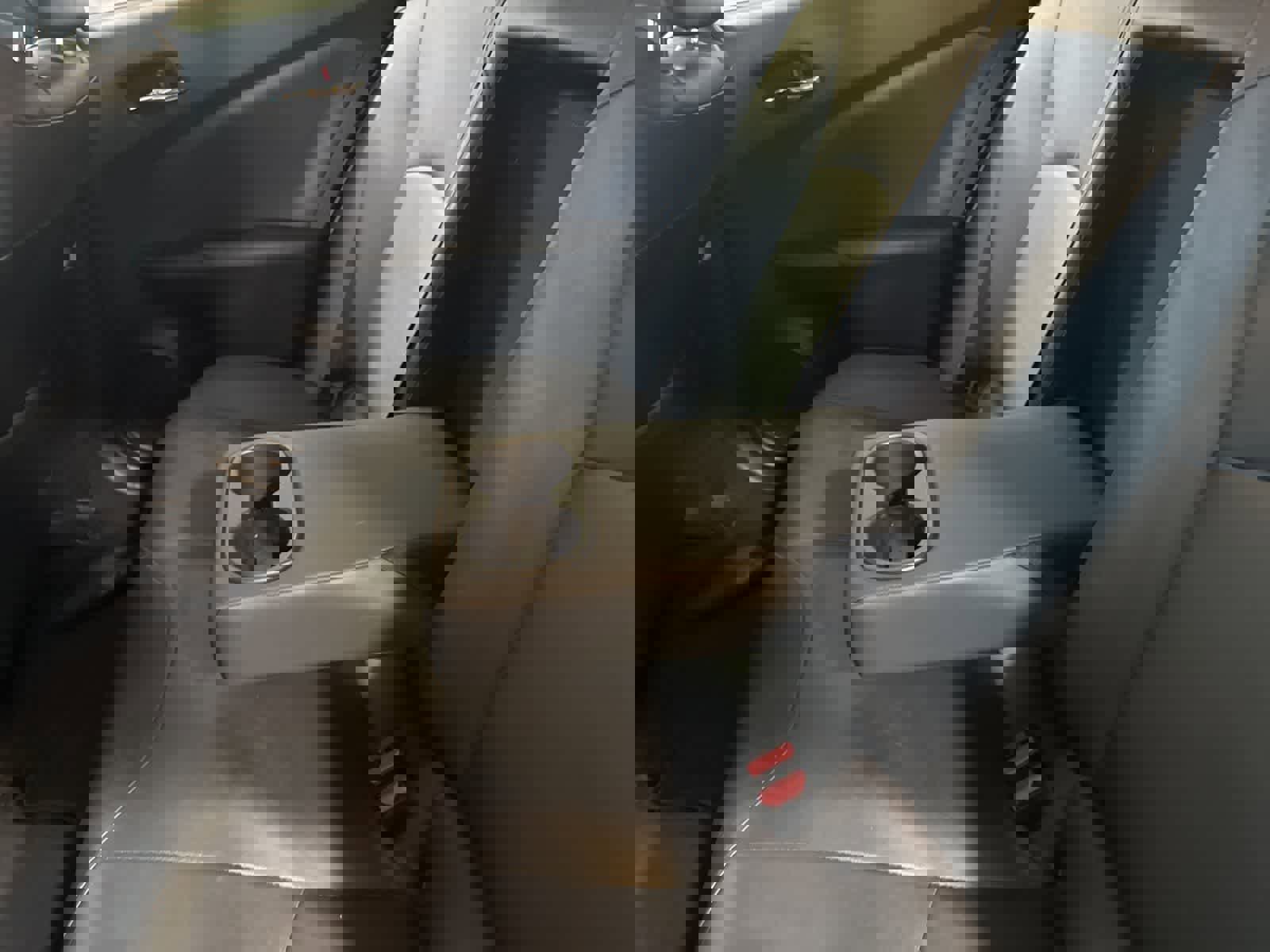 Used 2021 Toyota Prius image 18