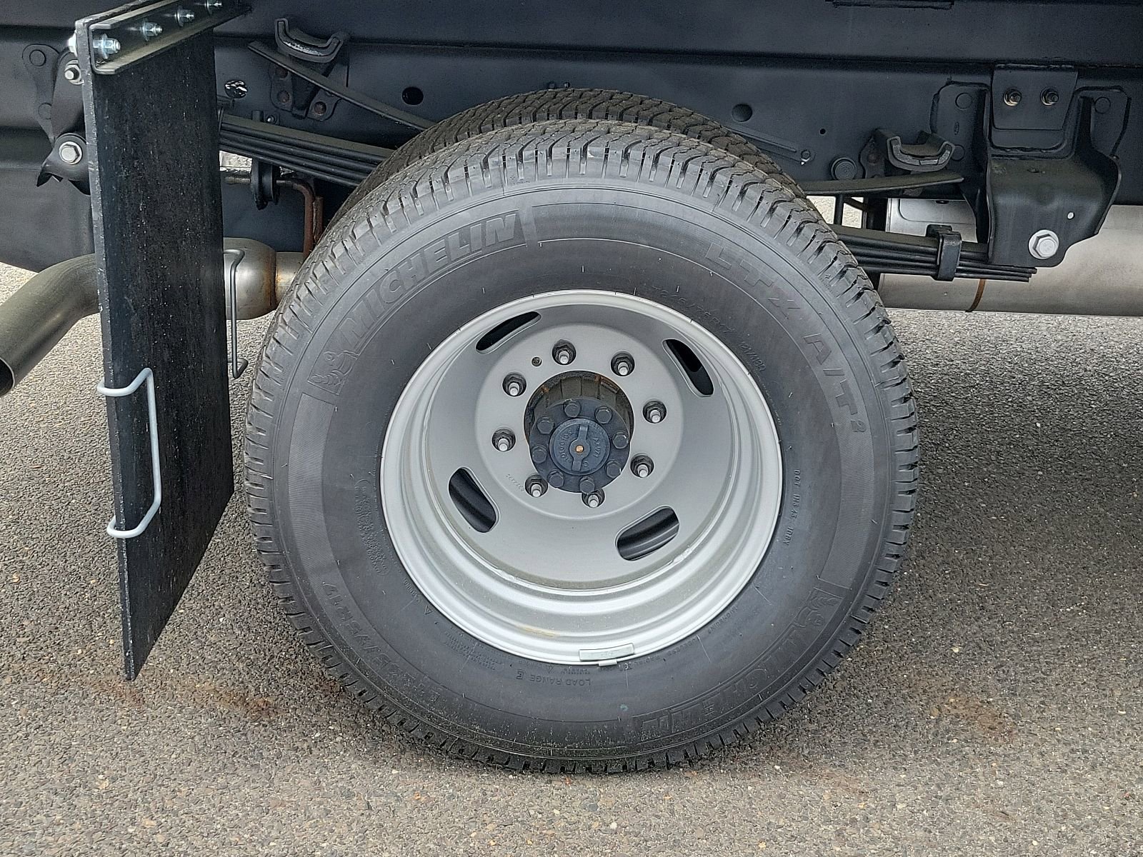 New 2023 Ford F350 XL w/ Snow Plow Prep Package image 5