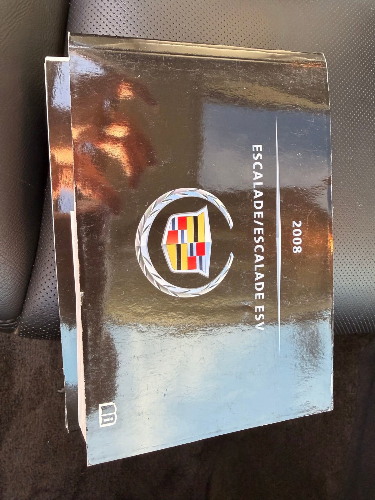 Used 2008 Cadillac Escalade EXT image 36