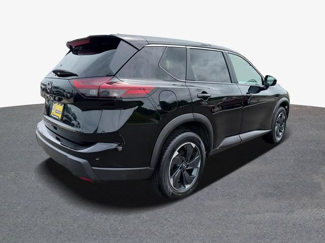 Used 2025 Nissan Rogue SV AWD/4WD image 3