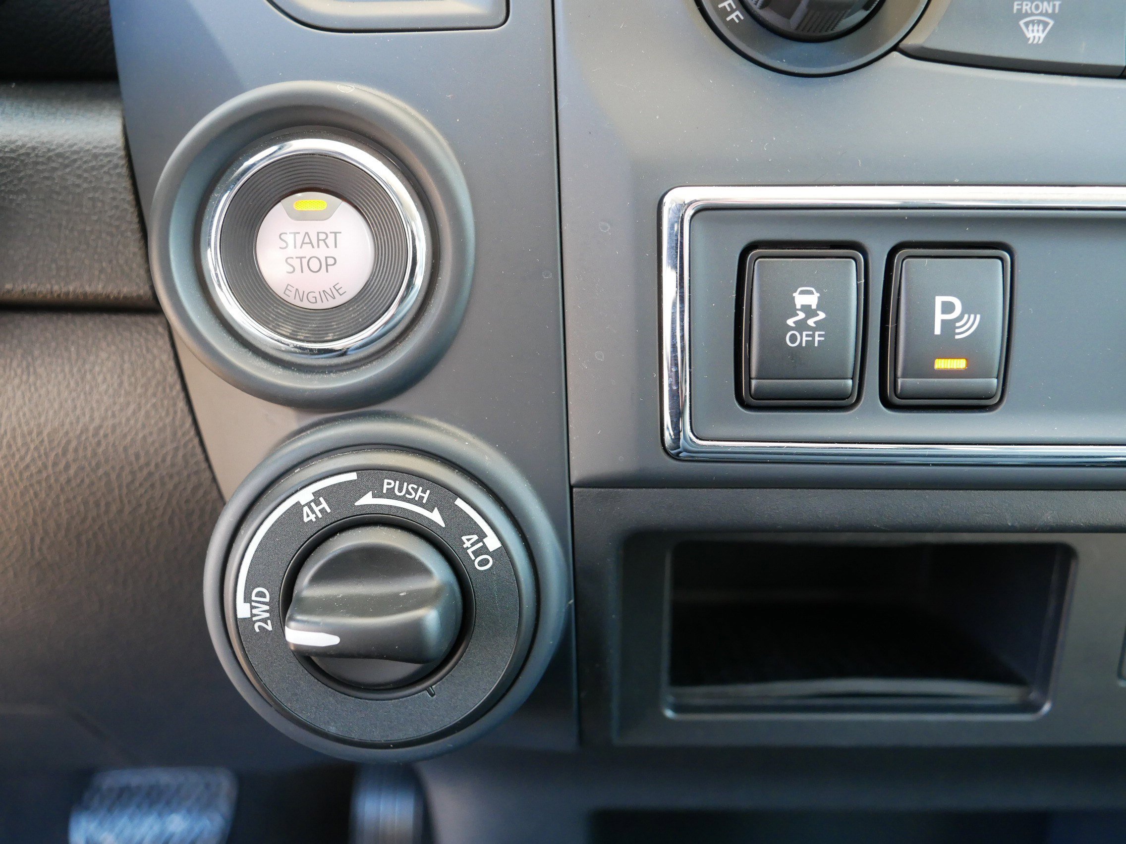 Certified 2024 Nissan Titan SV w/ Accessory Utility Package image 31