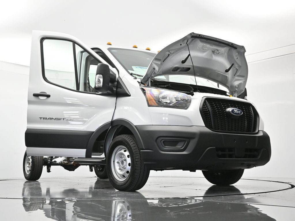 New 2025 Ford Transit 250 w/ Upfitter Package RWD image 45