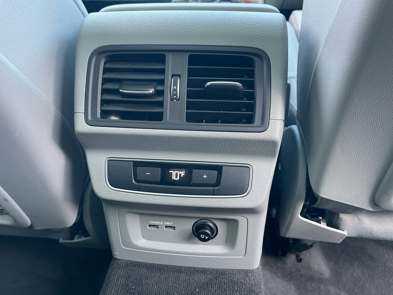 Used 2022 Audi Q5 e Premium Plus w/ Premium Plus Package image 30