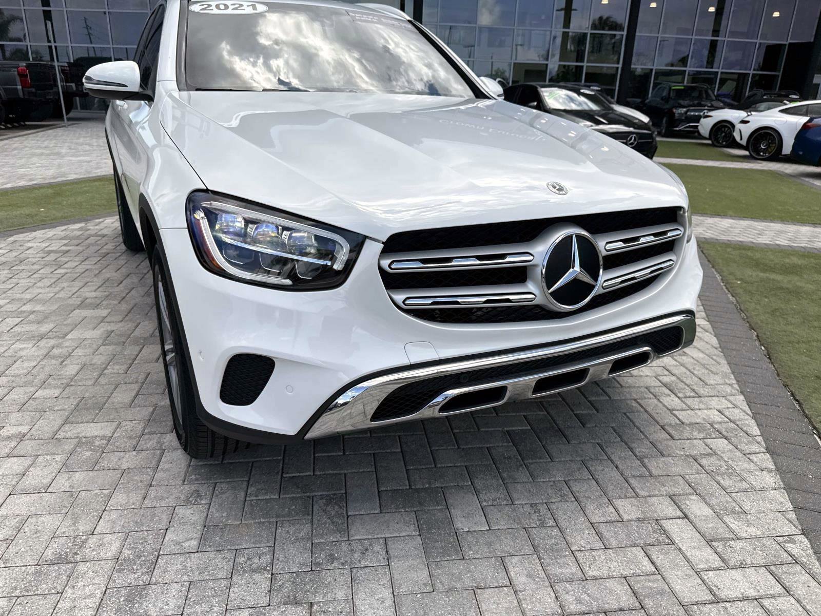 Certified 2021 Mercedes-Benz GLC 300 image 8