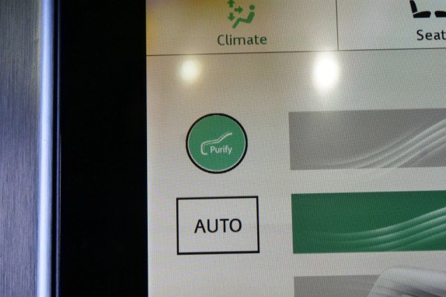 Used 2022 Land Rover Range Rover Westminster Edition image 15