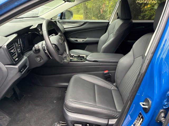 Used 2026 Lexus NX 350 AWD w/ Accessory Package (2T) image 3