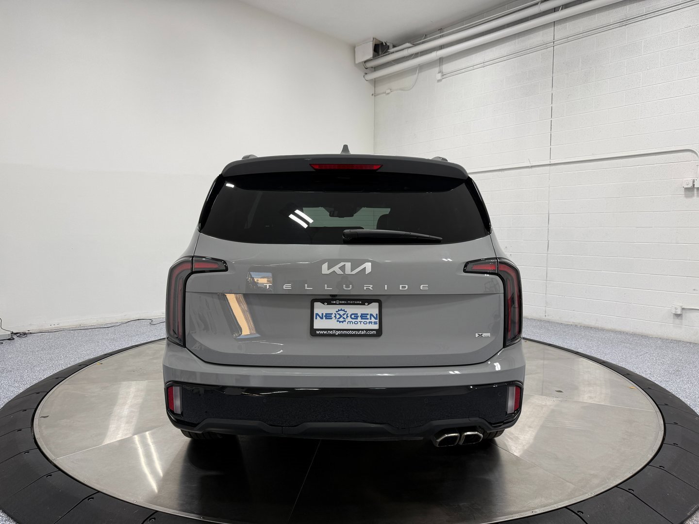 Used 2024 Kia Telluride EX X-Line image 6