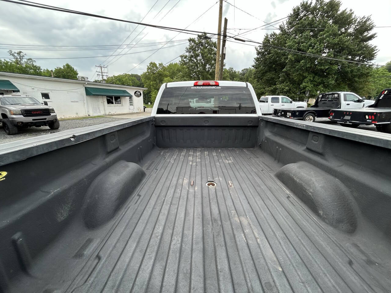 Used 2015 GMC Sierra 3500 SLT w/ Duramax Plus Package AWD/4WD image 8