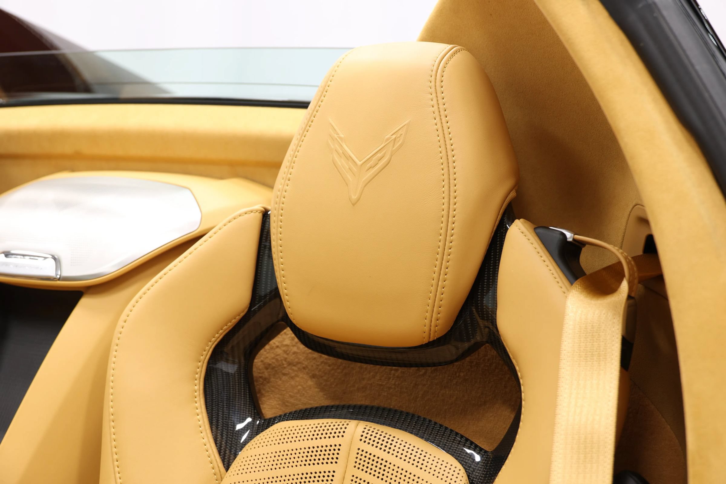 Used 2022 Chevrolet Corvette Stingray Premium Conv w/ Z51 Performance Package RWD image 22
