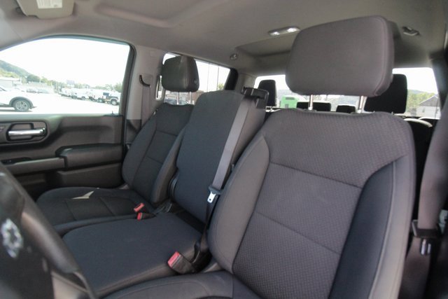 Used 2019 Chevrolet Silverado 1500 Custom Trail Boss w/ Custom Convenience Package image 5