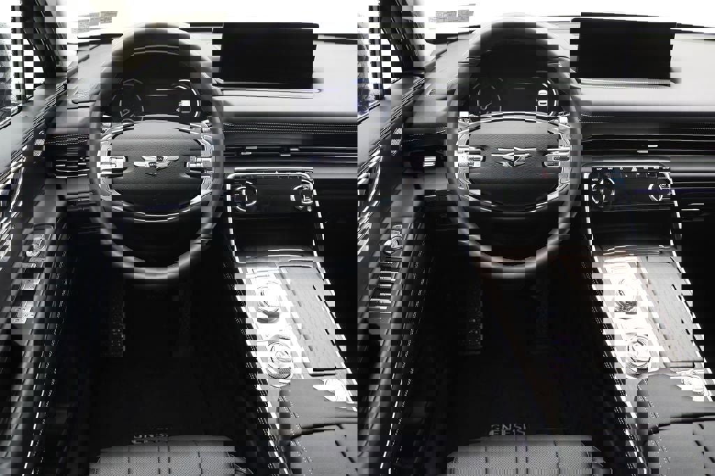 Used 2024 Genesis GV80 2.5T image 11