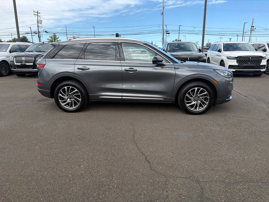 Used 2021 Lincoln Corsair AWD w/ Equipment Group 101A image 7