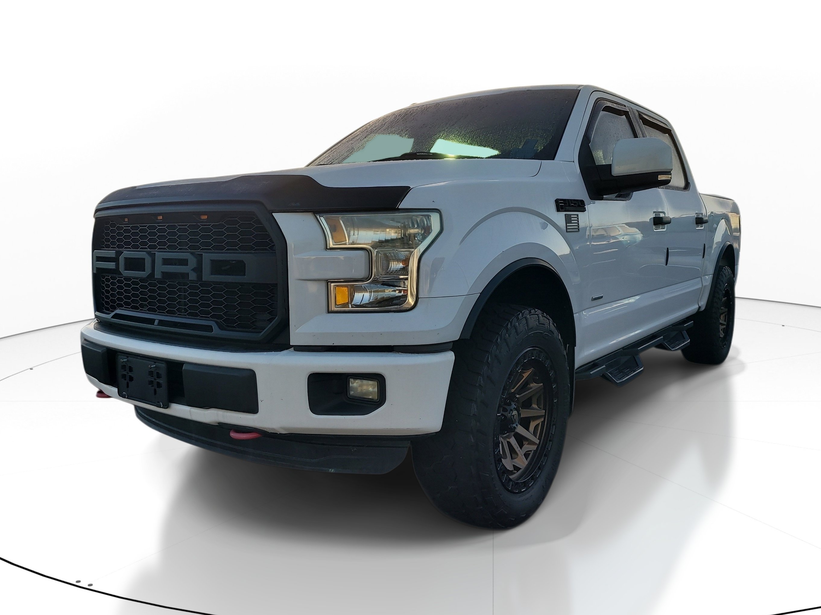 Used 2016 Ford F150 XLT w/ Equipment Group 302A Luxury RWD image 3