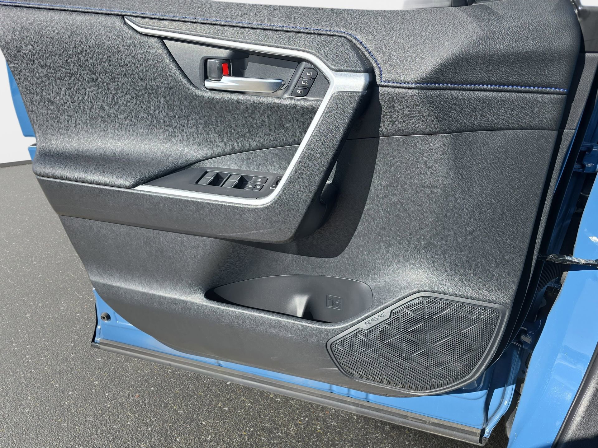 Used 2024 Toyota RAV4 XSE w/ Advanced Technology Package image 26