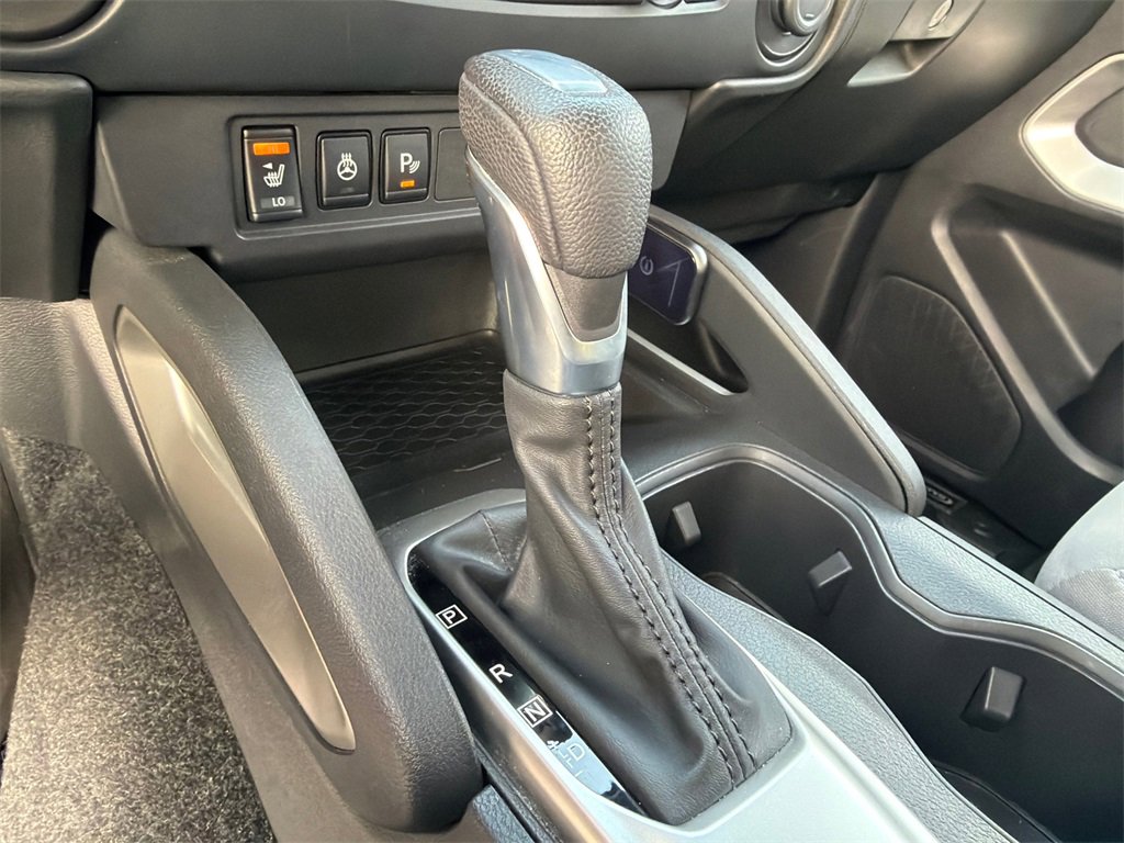 Used 2022 Nissan Frontier SV image 31