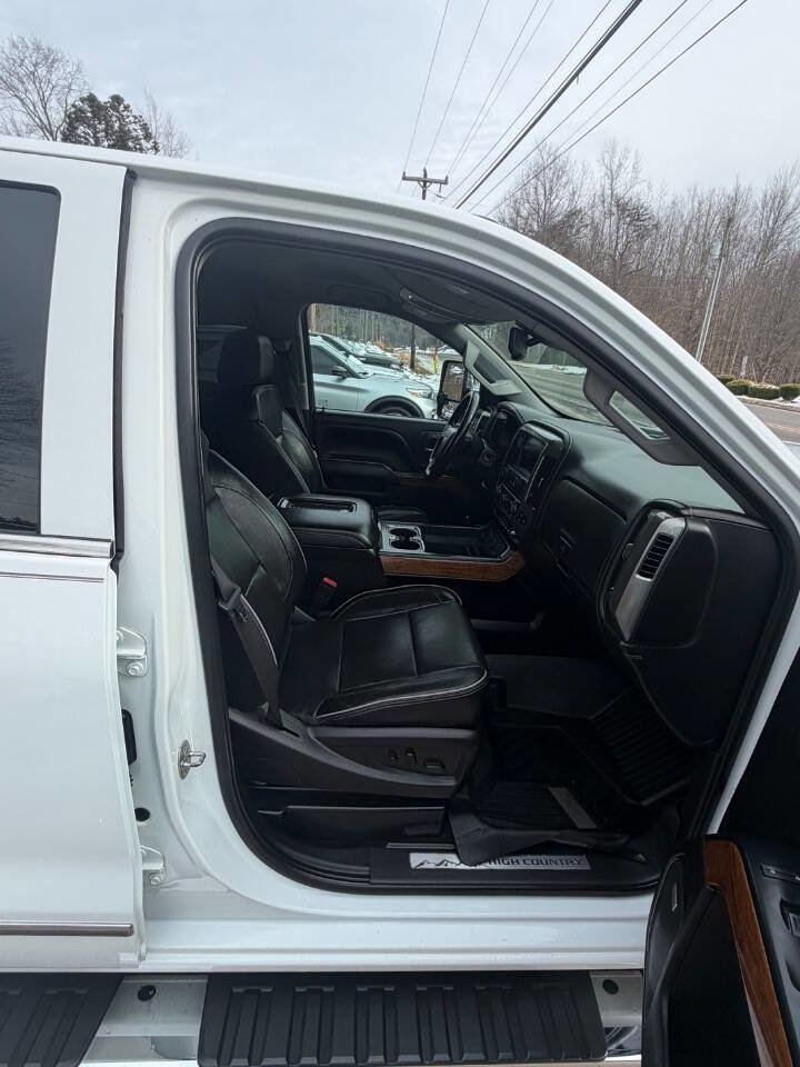 Used 2018 Chevrolet Silverado 3500 High Country w/ Duramax Plus Package image 10