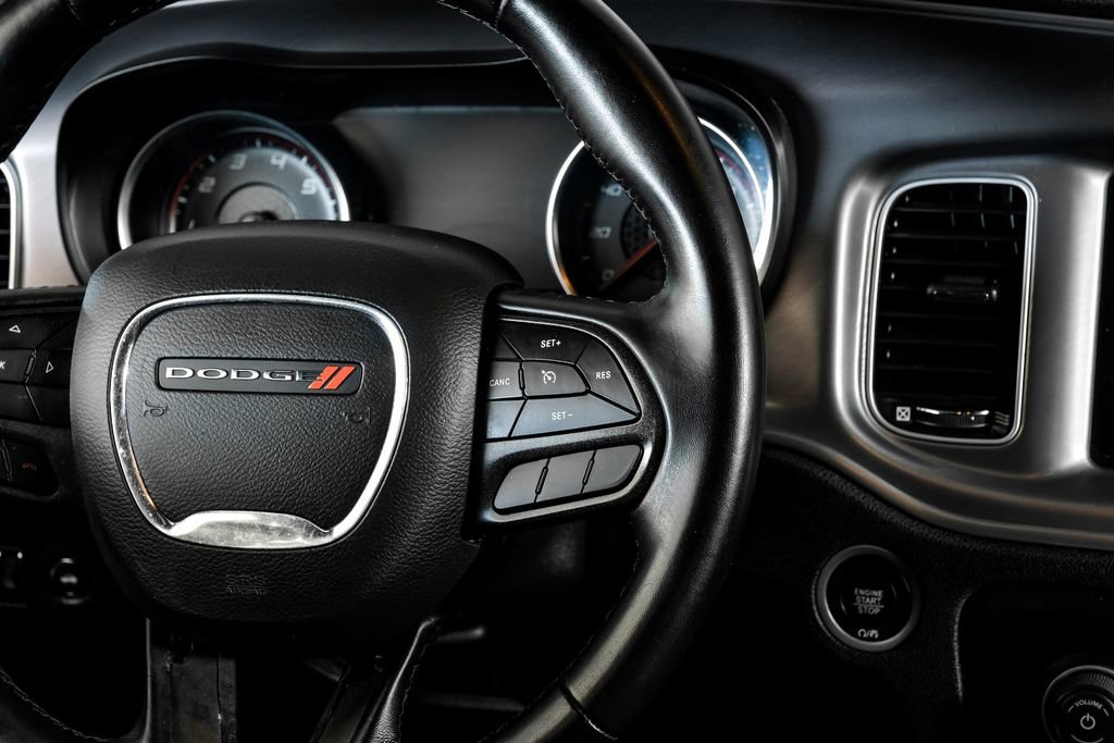 Used 2023 Dodge Charger SXT RWD image 16