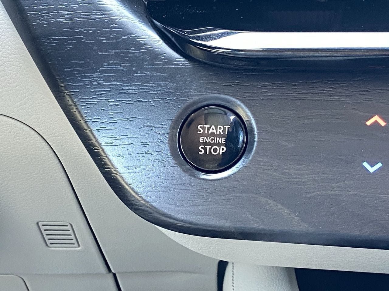 New 2026 Nissan Murano SV AWD/4WD image 24