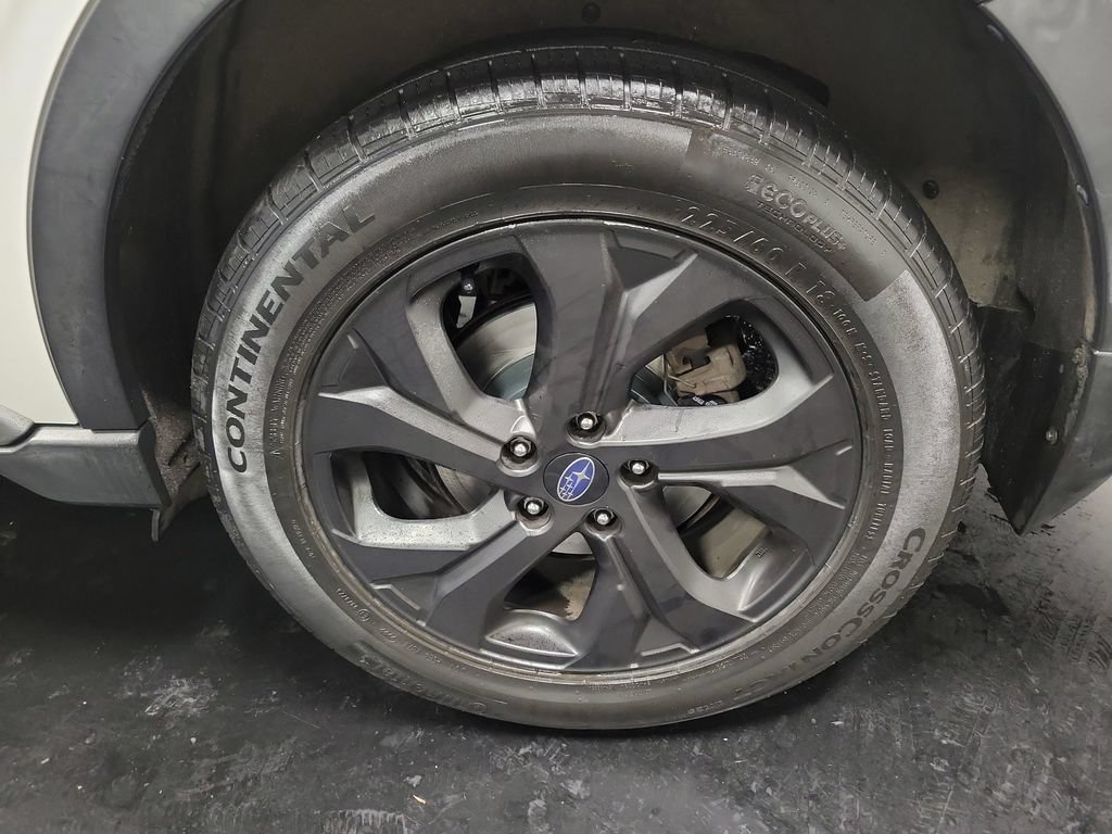 Used 2020 Subaru Outback Onyx Edition XT AWD/4WD image 13