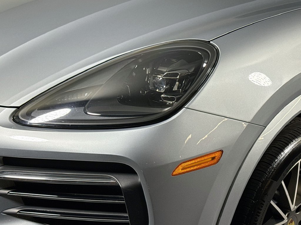 Certified 2023 Porsche Cayenne AWD/4WD image 26