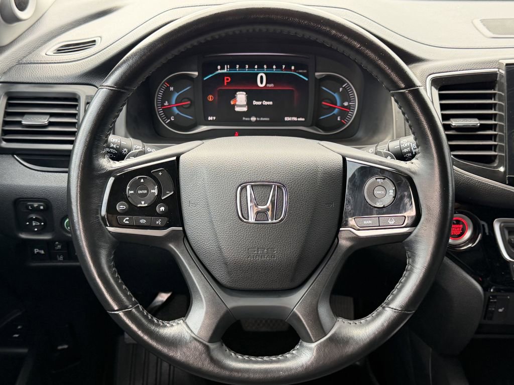 Used 2022 Honda Pilot Touring image 15