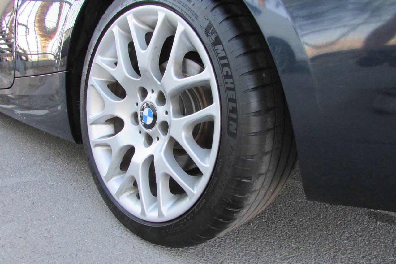 Used 2010 BMW 328i Coupe image 10