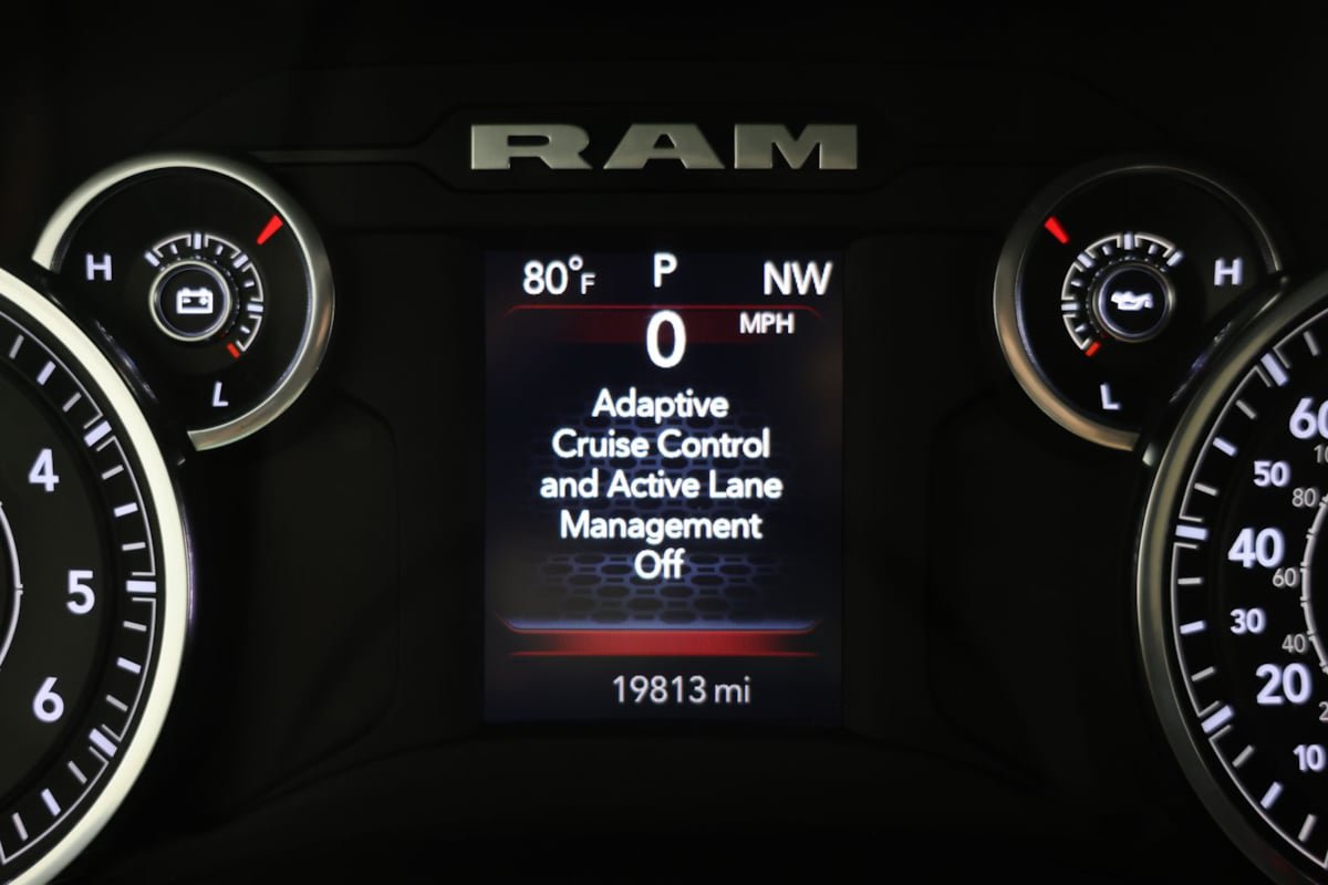 Used 2025 RAM 1500 Big Horn AWD/4WD image 11