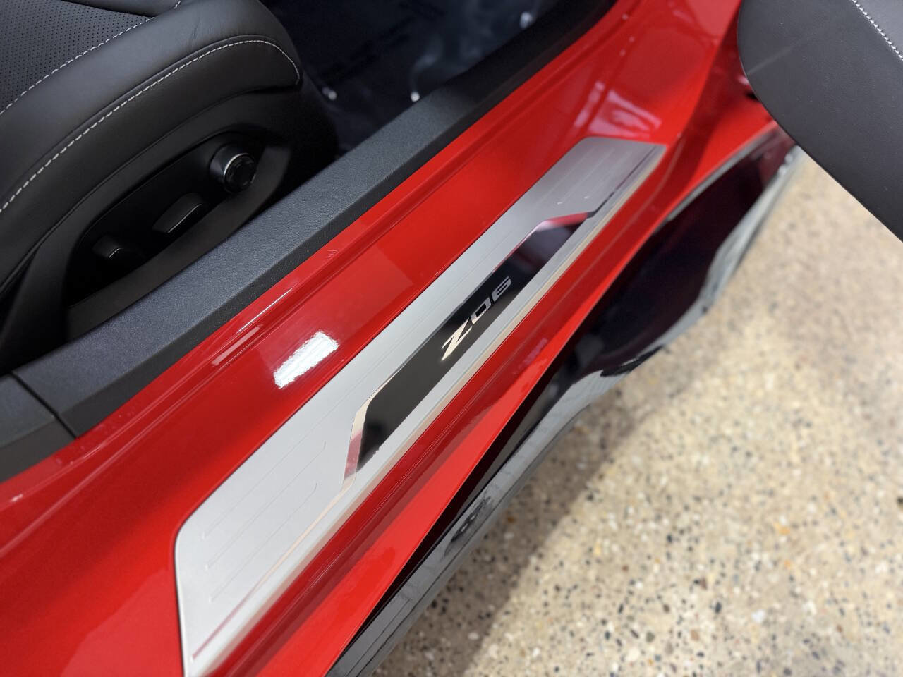Used 2025 Chevrolet Corvette Z06 w/ Stealth Interior Trim Package image 35