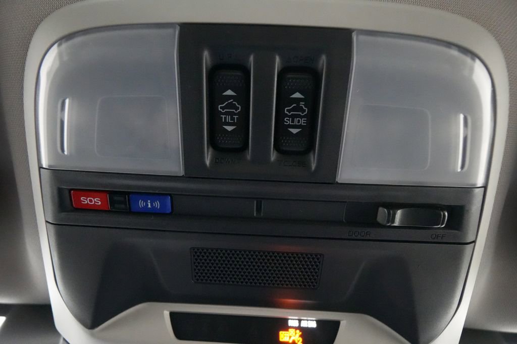 Used 2024 Subaru Crosstrek 2.0i Premium image 43