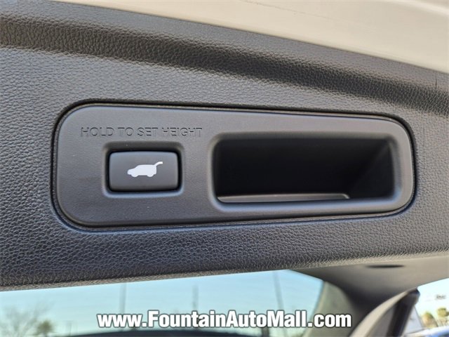 Certified 2024 Acura MDX FWD w/ Technology Package image 16