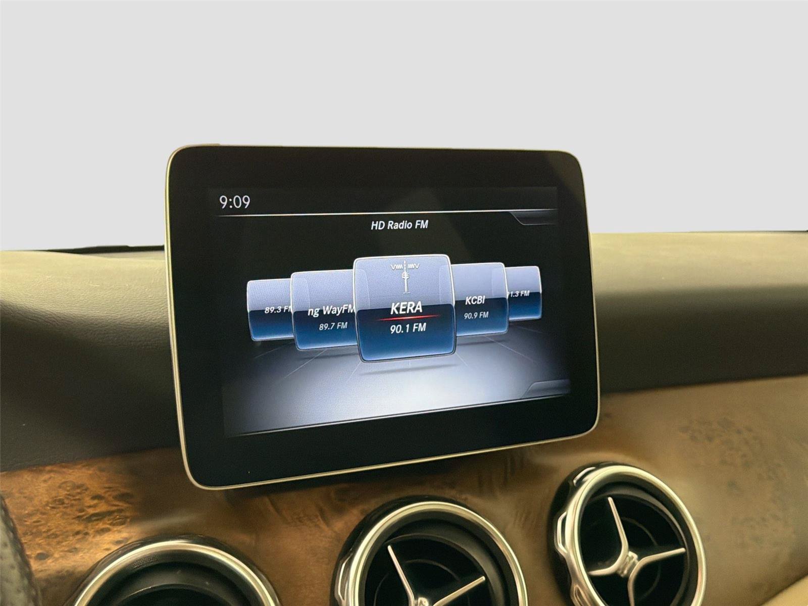 Used 2019 Mercedes-Benz GLA 250 image 14