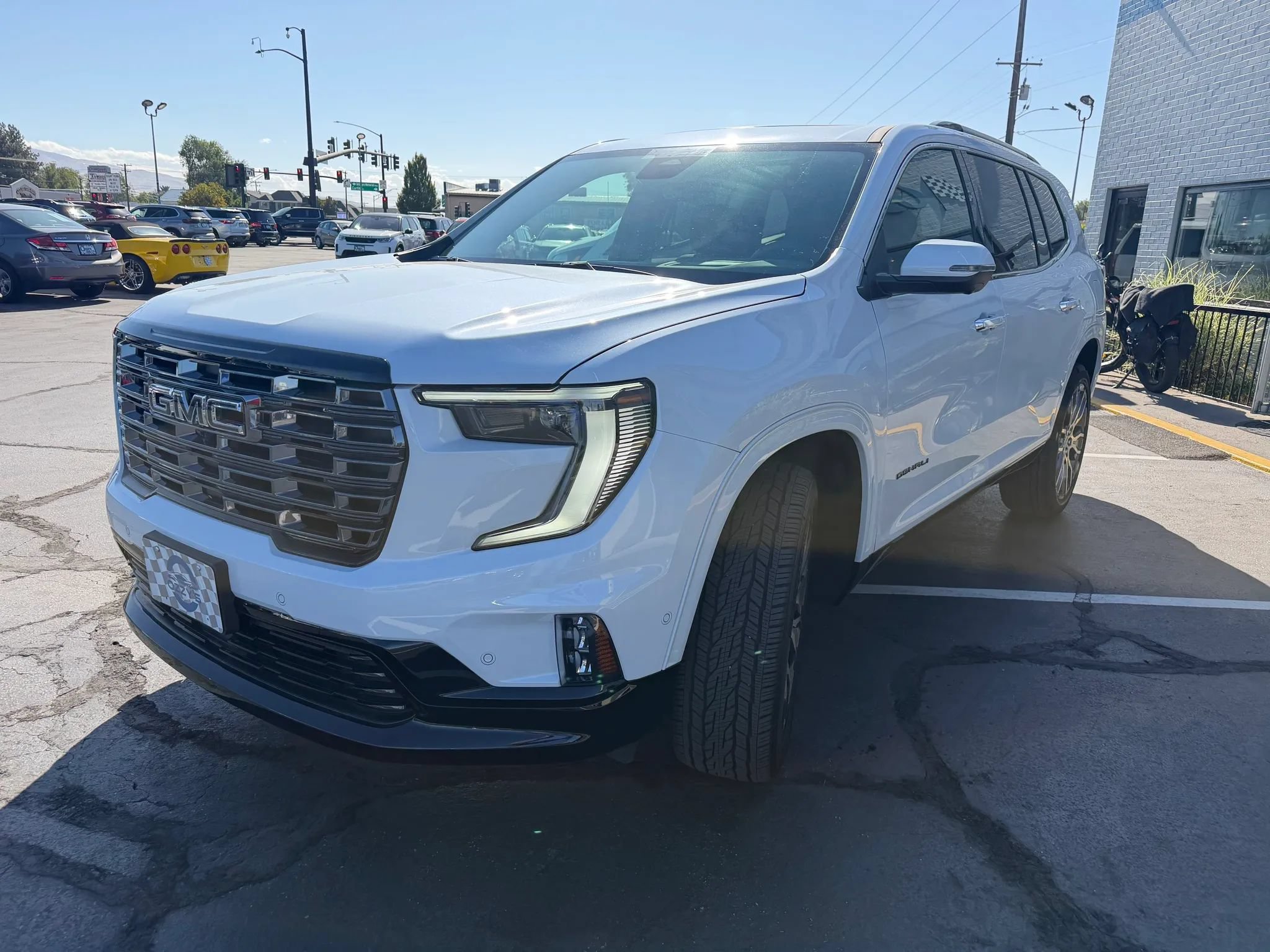 Used 2026 GMC Acadia Denali Ultimate AWD/4WD image 4