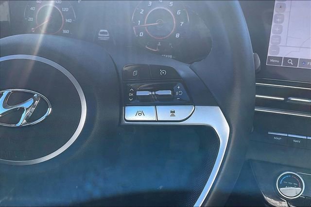 Certified 2023 Hyundai Elantra Limited image 19