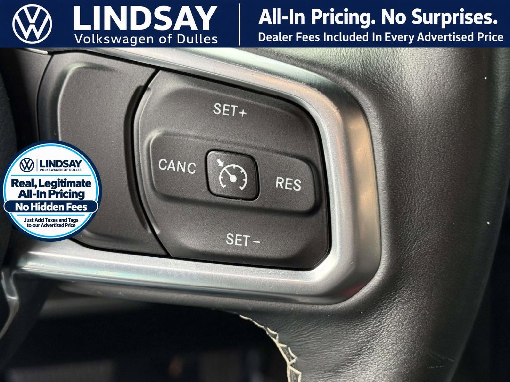 Used 2019 Jeep Wrangler Unlimited Sahara AWD/4WD image 21