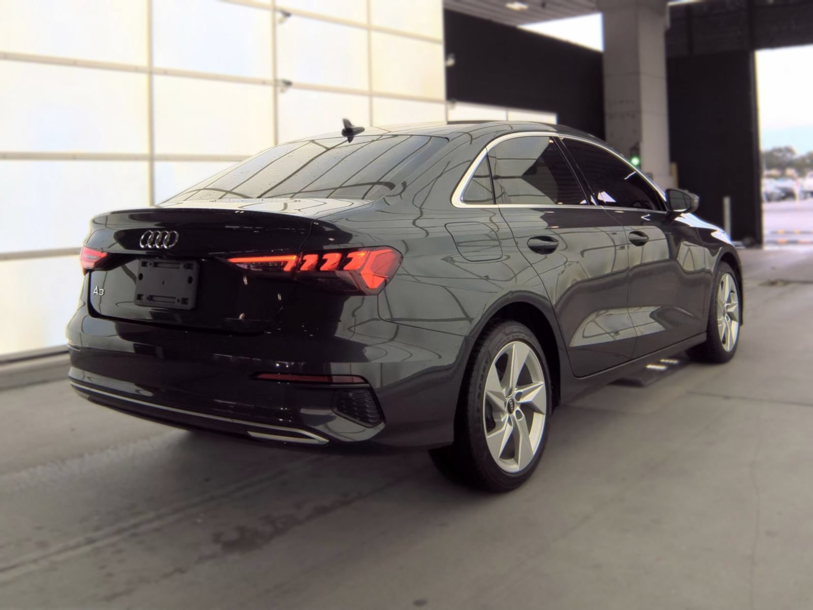 Used 2022 Audi A3 2.0T Premium FWD image 6