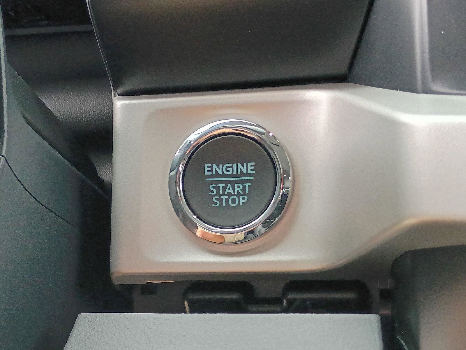 New 2026 Ford F250 XLT w/ XLT Premium Package image 16