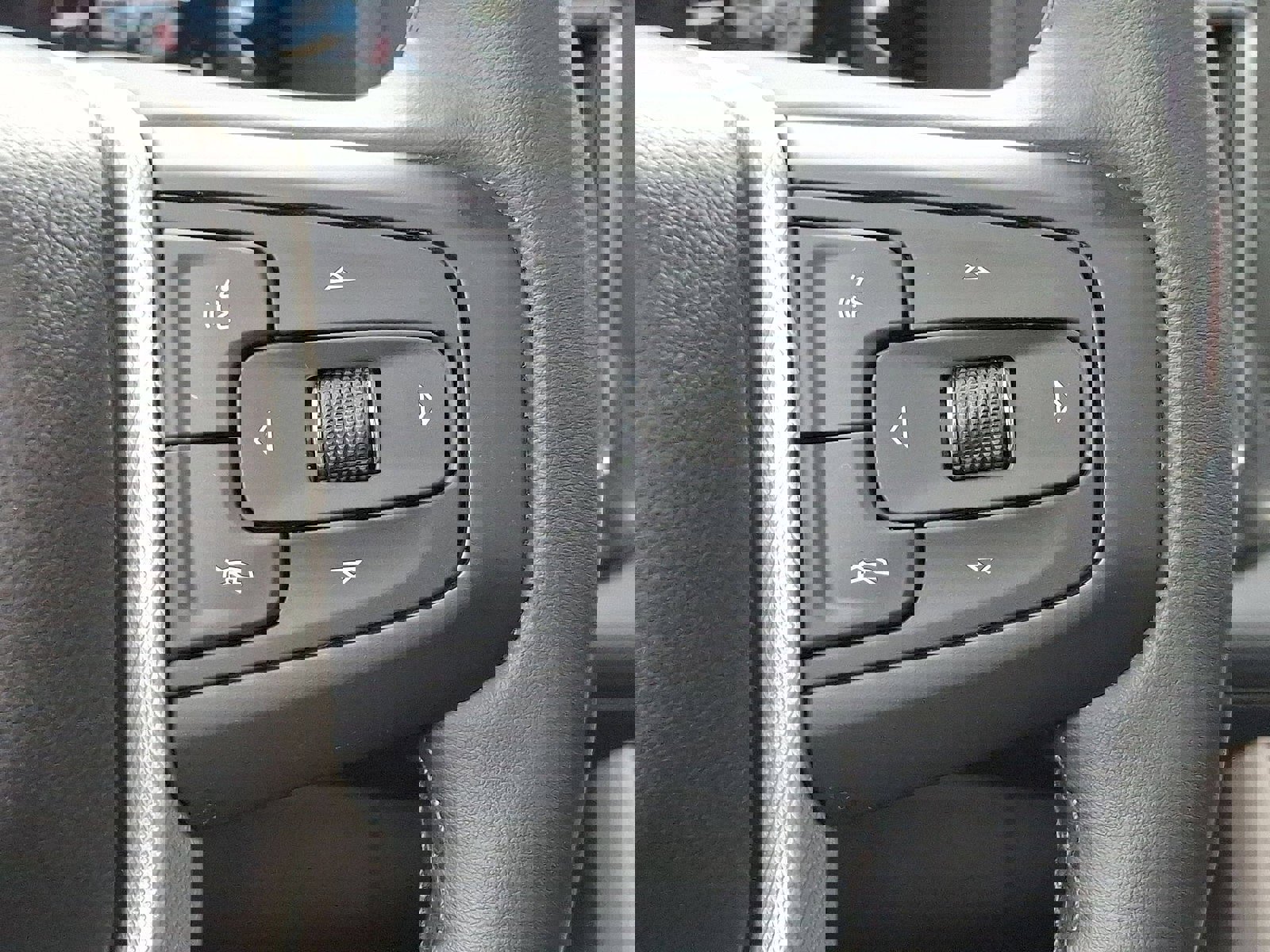 Certified 2024 GMC Yukon XL Denali image 18