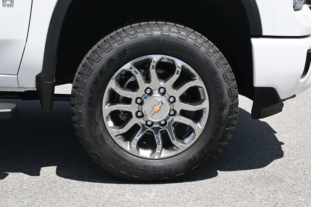 New 2026 Chevrolet Silverado 2500 LTZ w/ Z71 Chrome Sport Edition AWD/4WD image 11