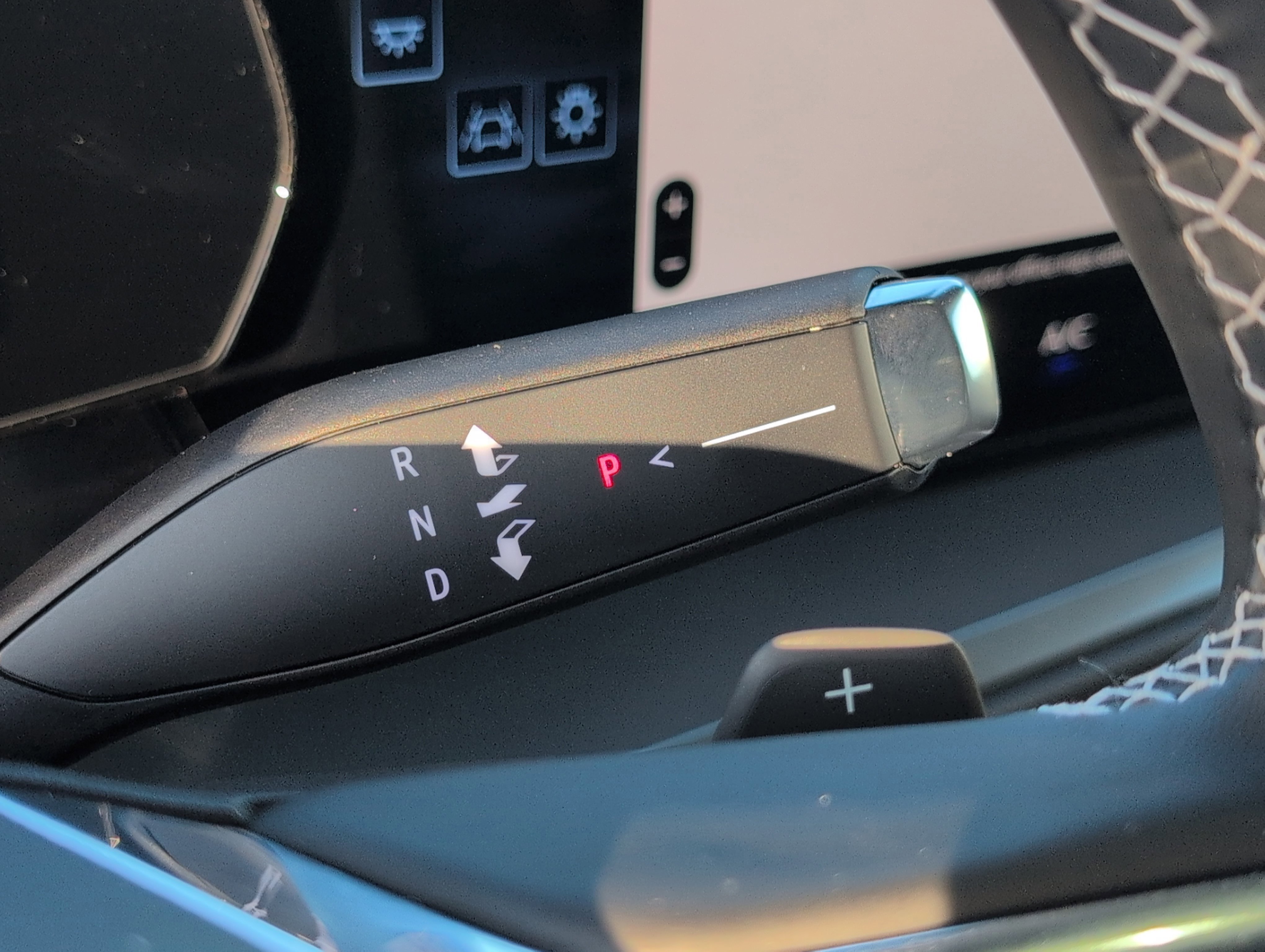 Used 2025 Chevrolet Traverse LT image 18