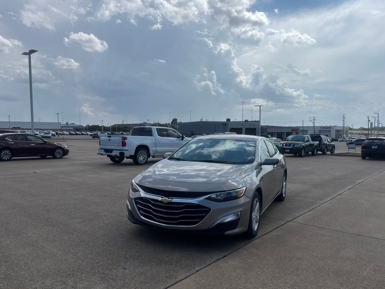 Used 2025 Chevrolet Malibu LS FWD image 7