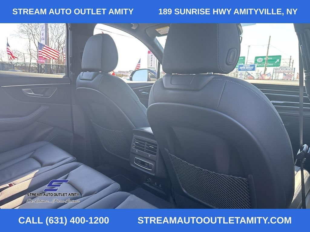 Used 2025 Audi Q7 3.0T Premium Plus AWD/4WD image 18