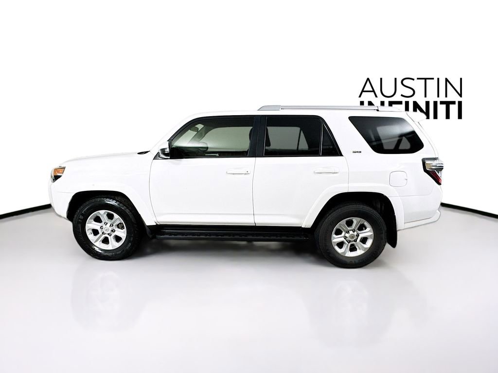 Used 2014 Toyota 4Runner SR5 RWD image 4