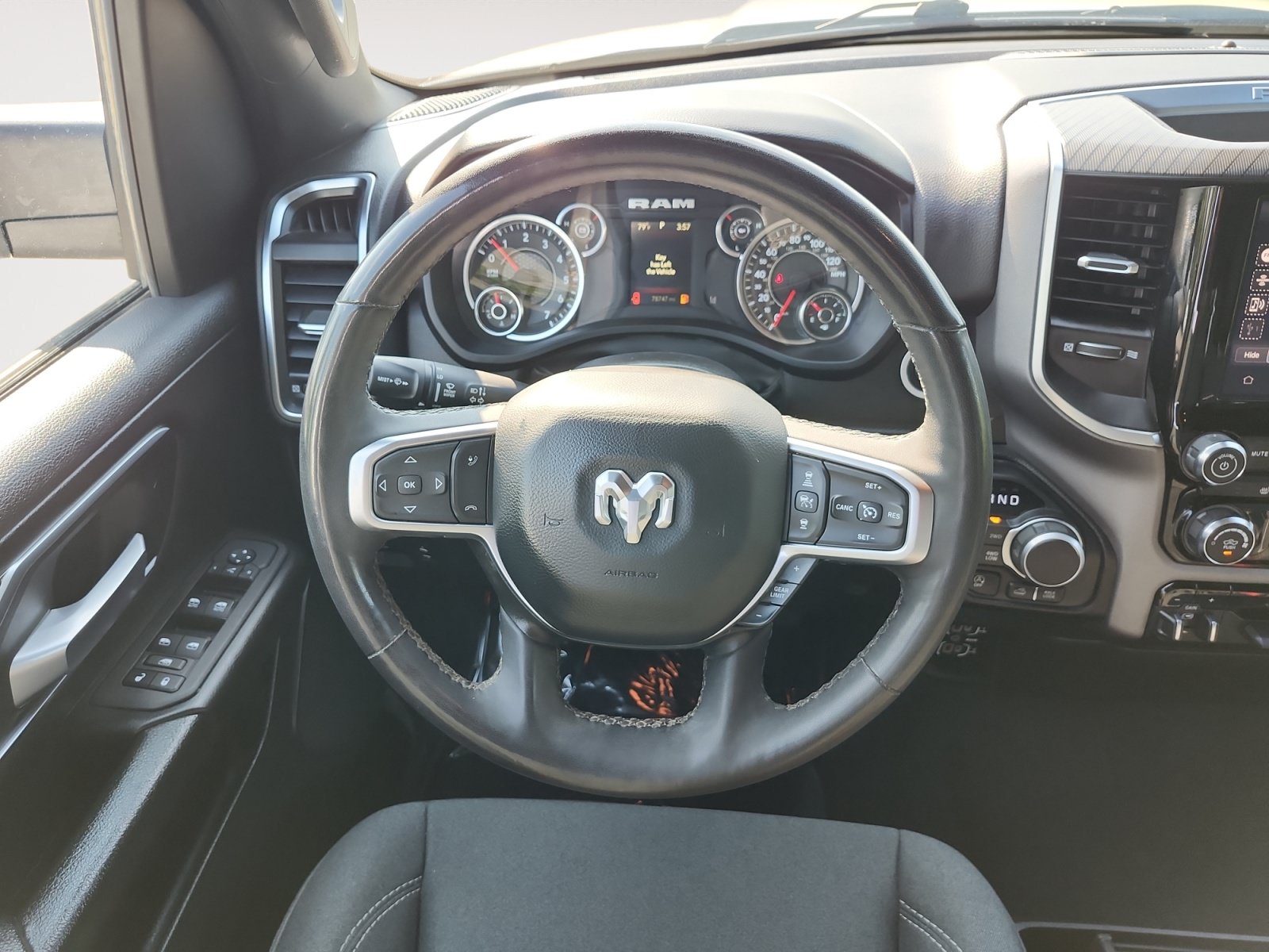 Used 2025 RAM 1500 Lone Star AWD/4WD image 13