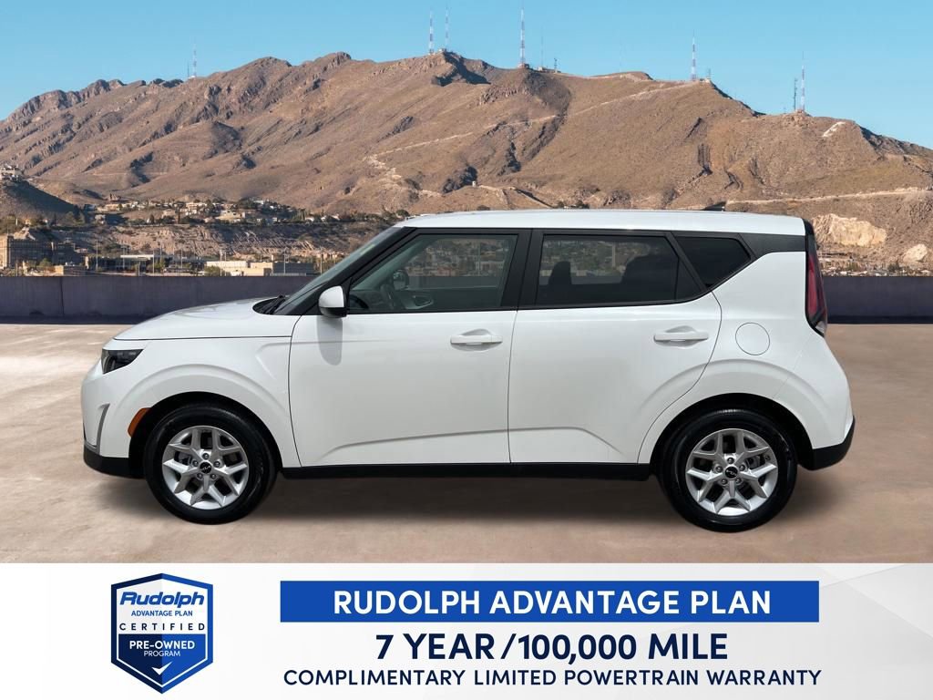 Used 2025 Kia Soul LX w/ LX Technology Package image 3