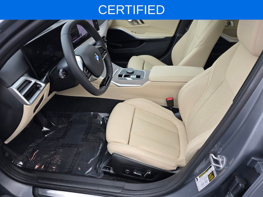 Certified 2025 BMW 330i Sedan w/ Convenience Package image 9